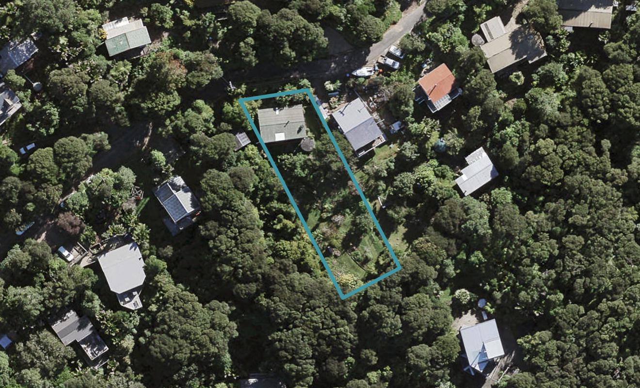 73 Fairview Crescent, Omiha, Waiheke Island - Carousel 1