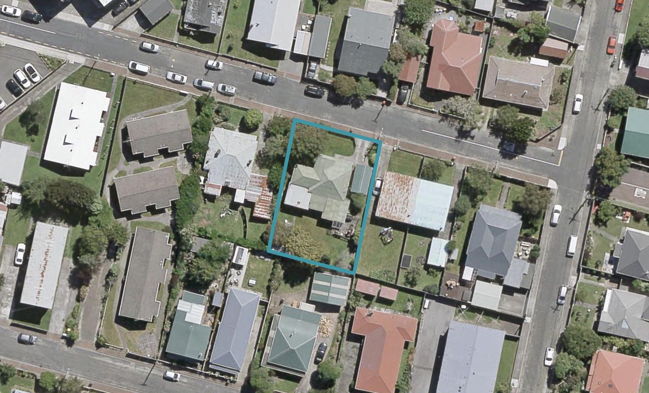 8 Alice Street, Alicetown, Lower Hutt - Carousel 1