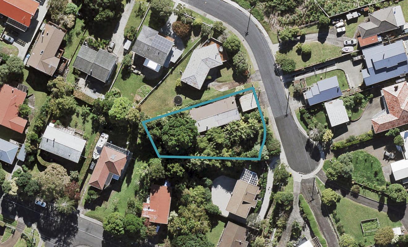 2/23 Alwyn Avenue, Te Atatu South, Auckland - Carousel 1