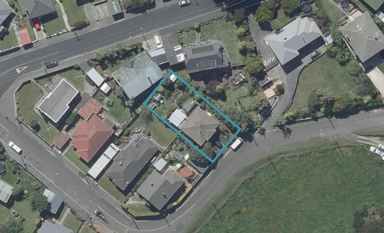 21 Gloucester Street, Andersons Bay, Dunedin - Carousel 1