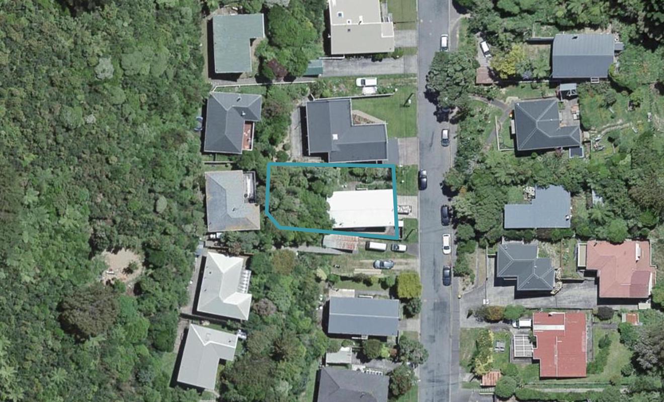 151 Parkvale Road, Karori, Wellington - Carousel 1