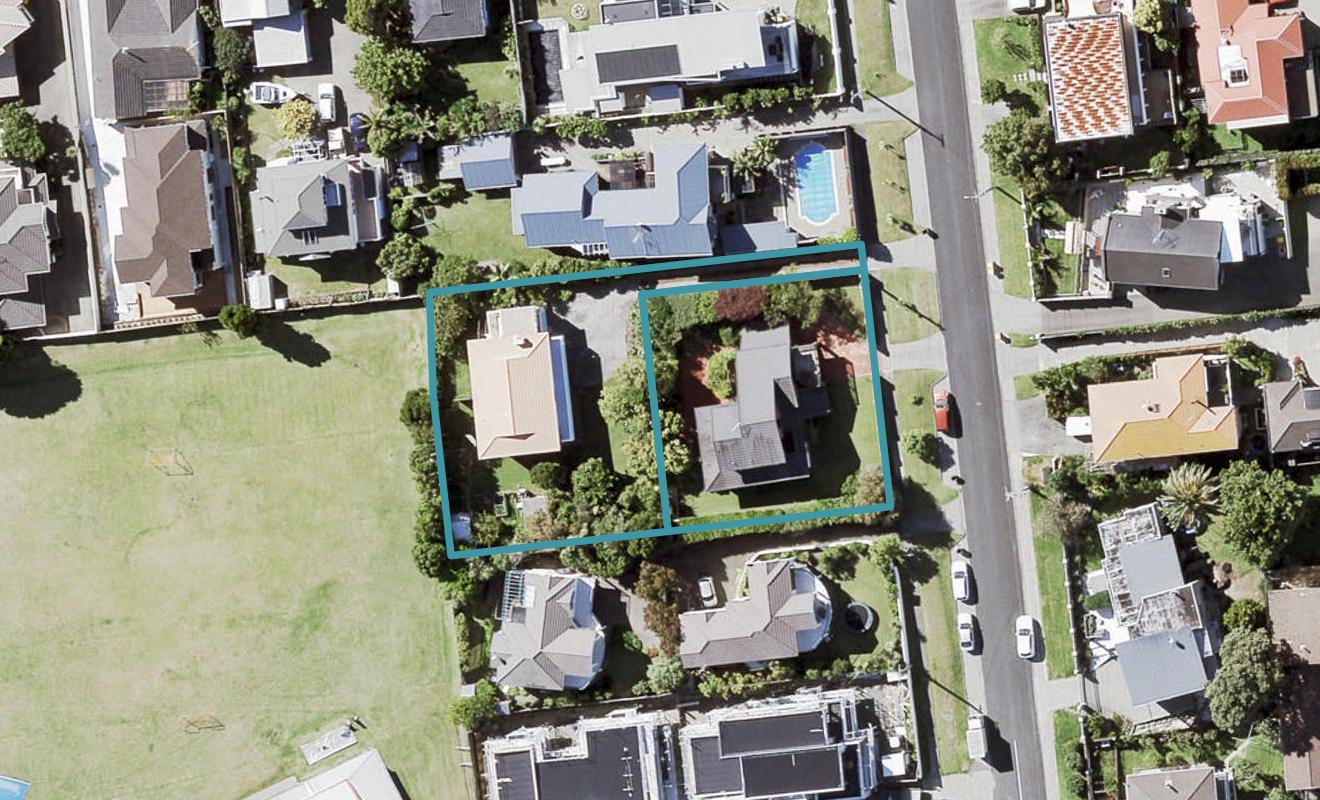 7A Miri Road, Rothesay Bay, Auckland - Carousel 1