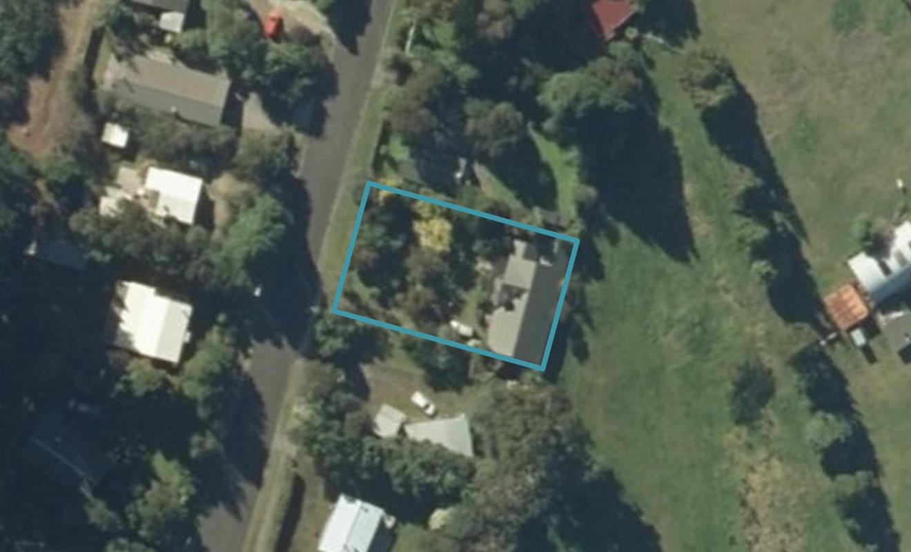 15 Te Herekiekie Street, Turangi - Carousel 1