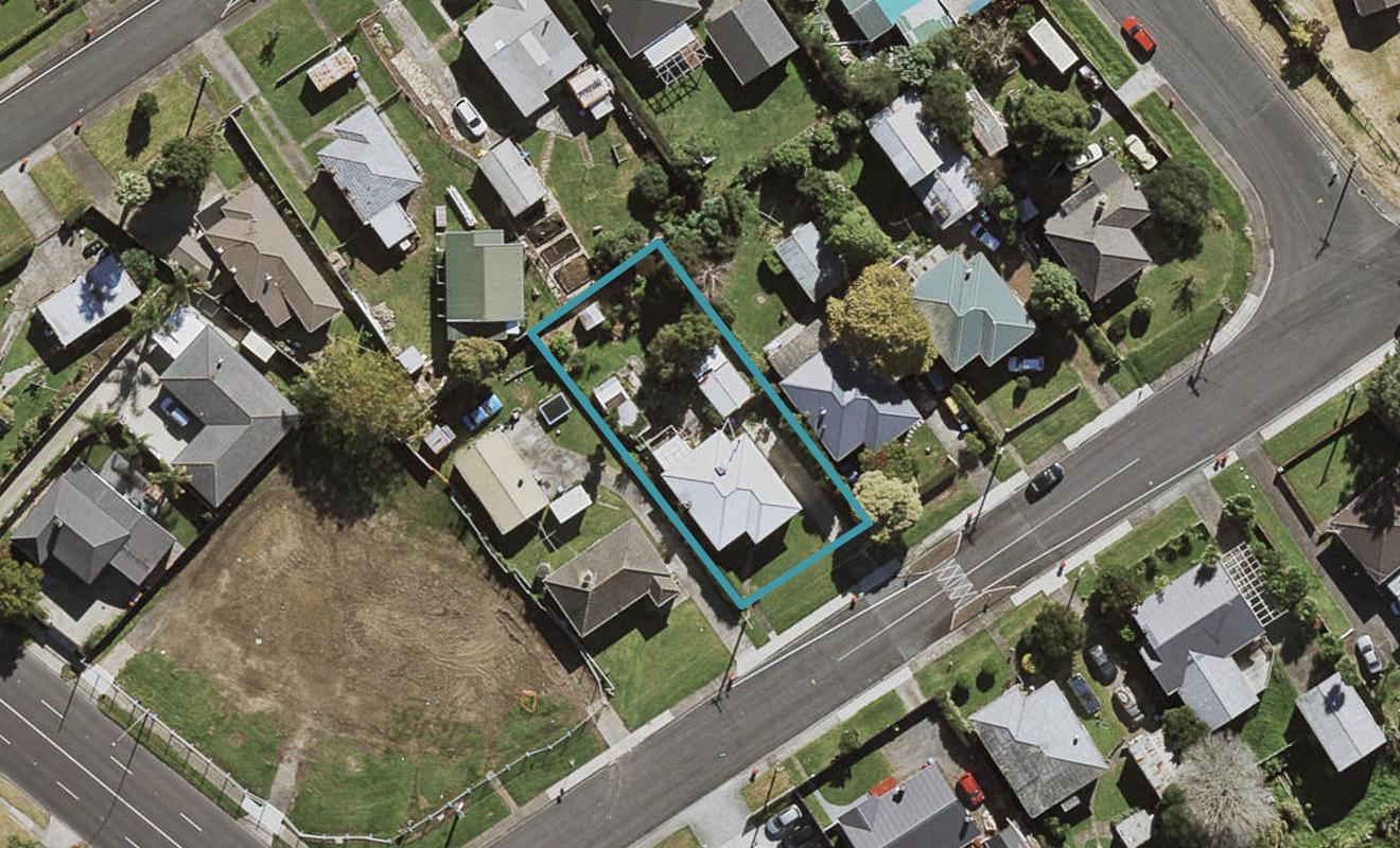 6 Cracroft Street, Otahuhu, Auckland - Carousel 1