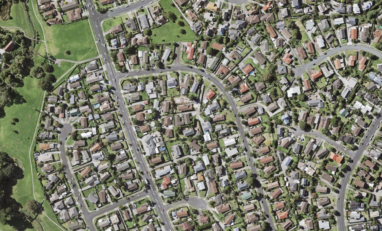 48 Lewisham Street, Highland Park, Auckland - Carousel 1