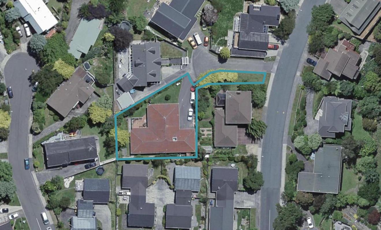 5 Burbank Crescent, Churton Park, Wellington - Carousel 1