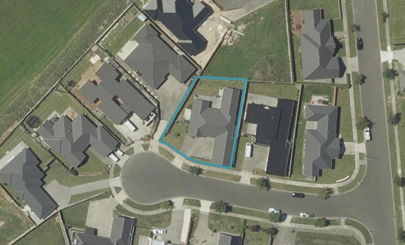 6 St Heliers Grove, Fitzherbert, Palmerston North - Carousel 1