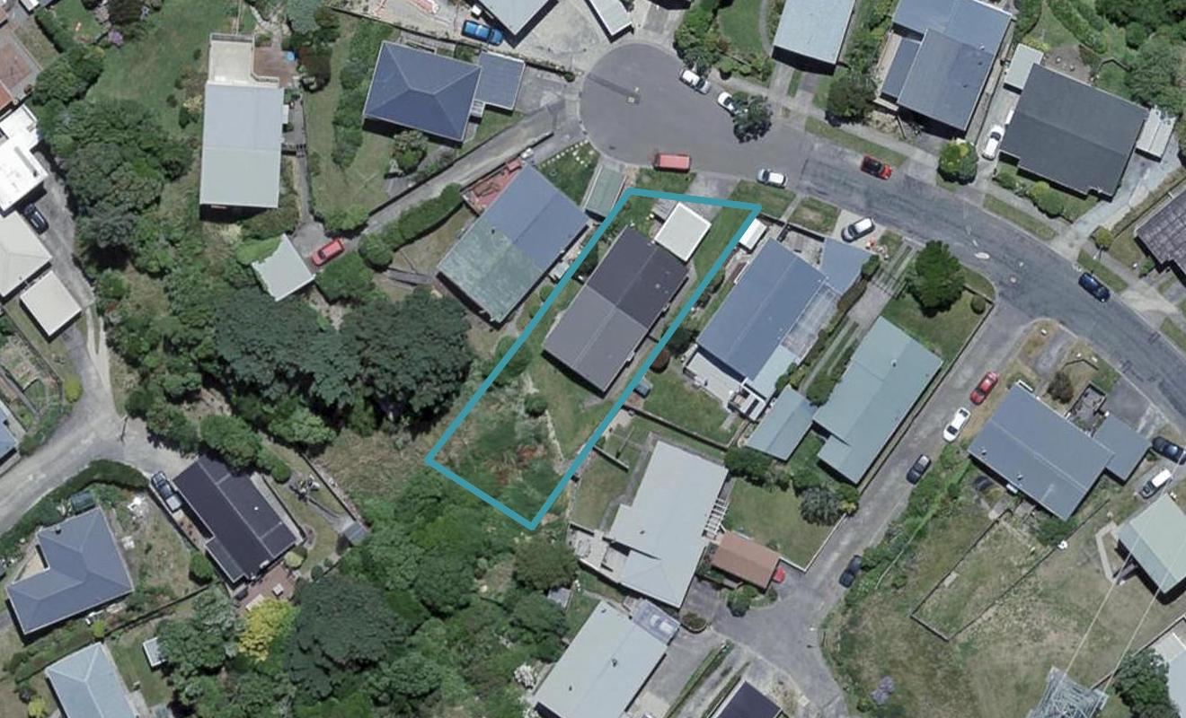 25 Chetwode Grove, Newlands, Wellington - Carousel 1