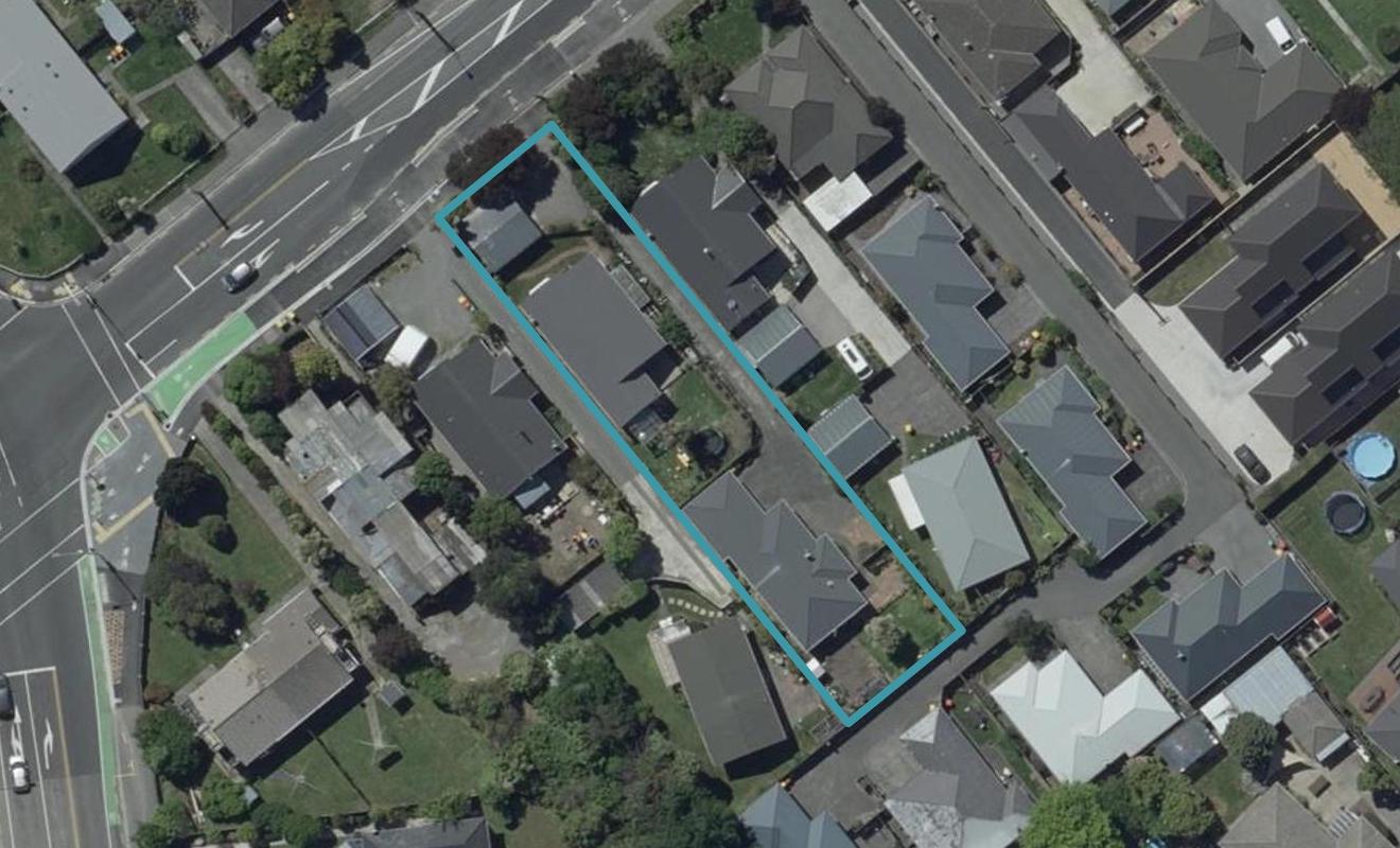 2/8 Frankleigh Street, Somerfield, Christchurch - Carousel 1