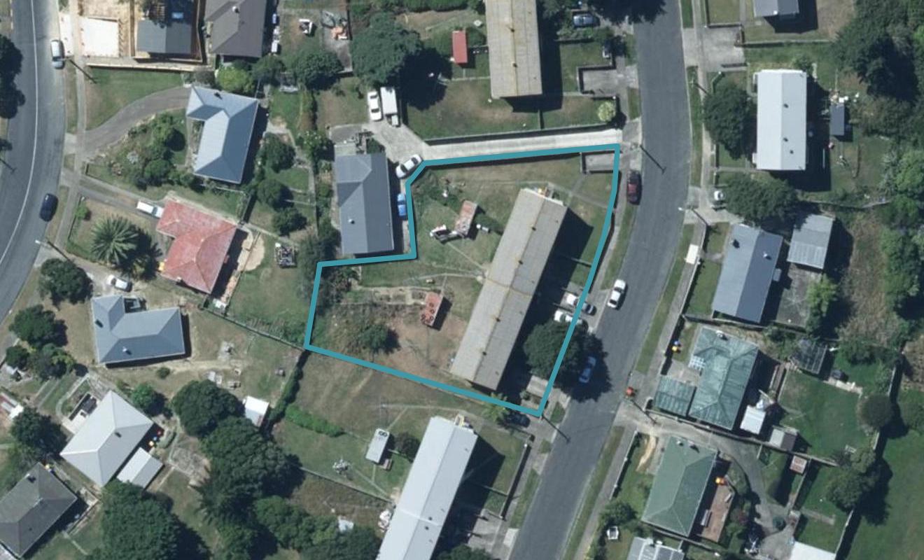 22 Leicester Street, Cannons Creek, Porirua - Carousel 1