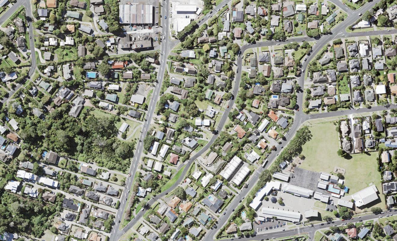 2/23 Philson Terrace, Browns Bay, Auckland - Carousel 1
