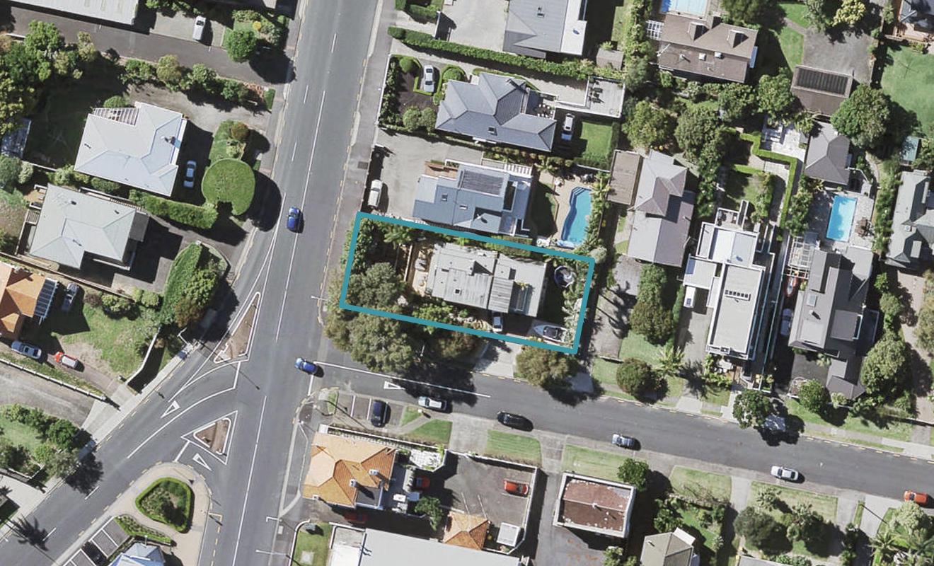 189 Hurstmere Road, Takapuna, Auckland - Carousel 1