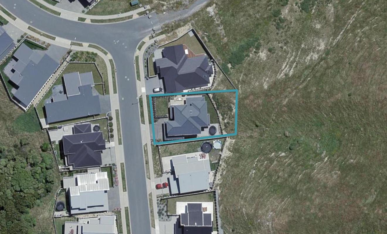 3 Prestwich Rise, Churton Park, Wellington - Carousel 1