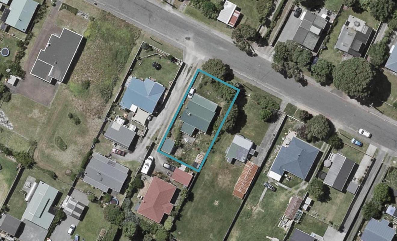11 Toi Street, Otaki Beach, Otaki - Carousel 1