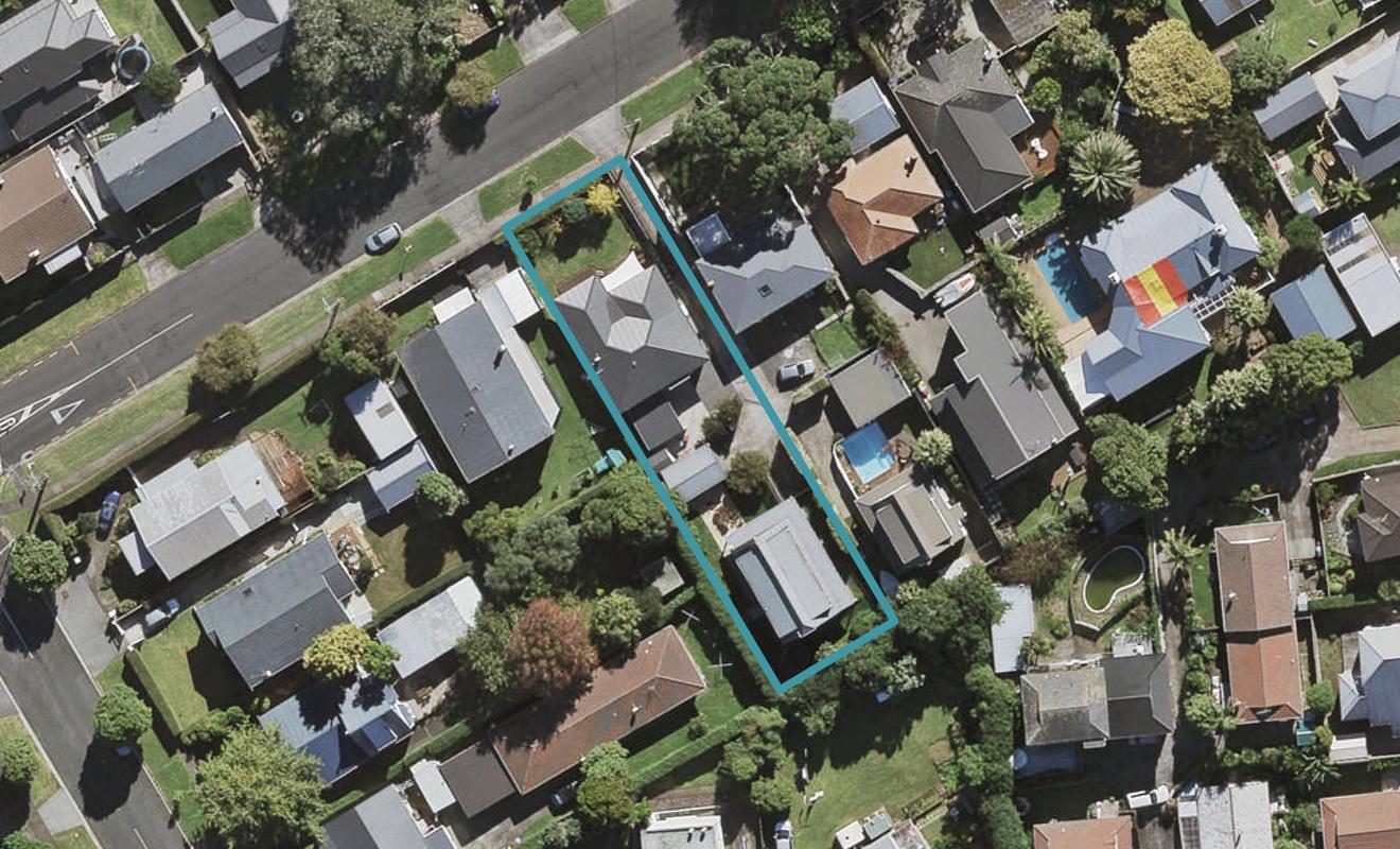 35A Tawa Road, Onehunga, Auckland - Carousel 1