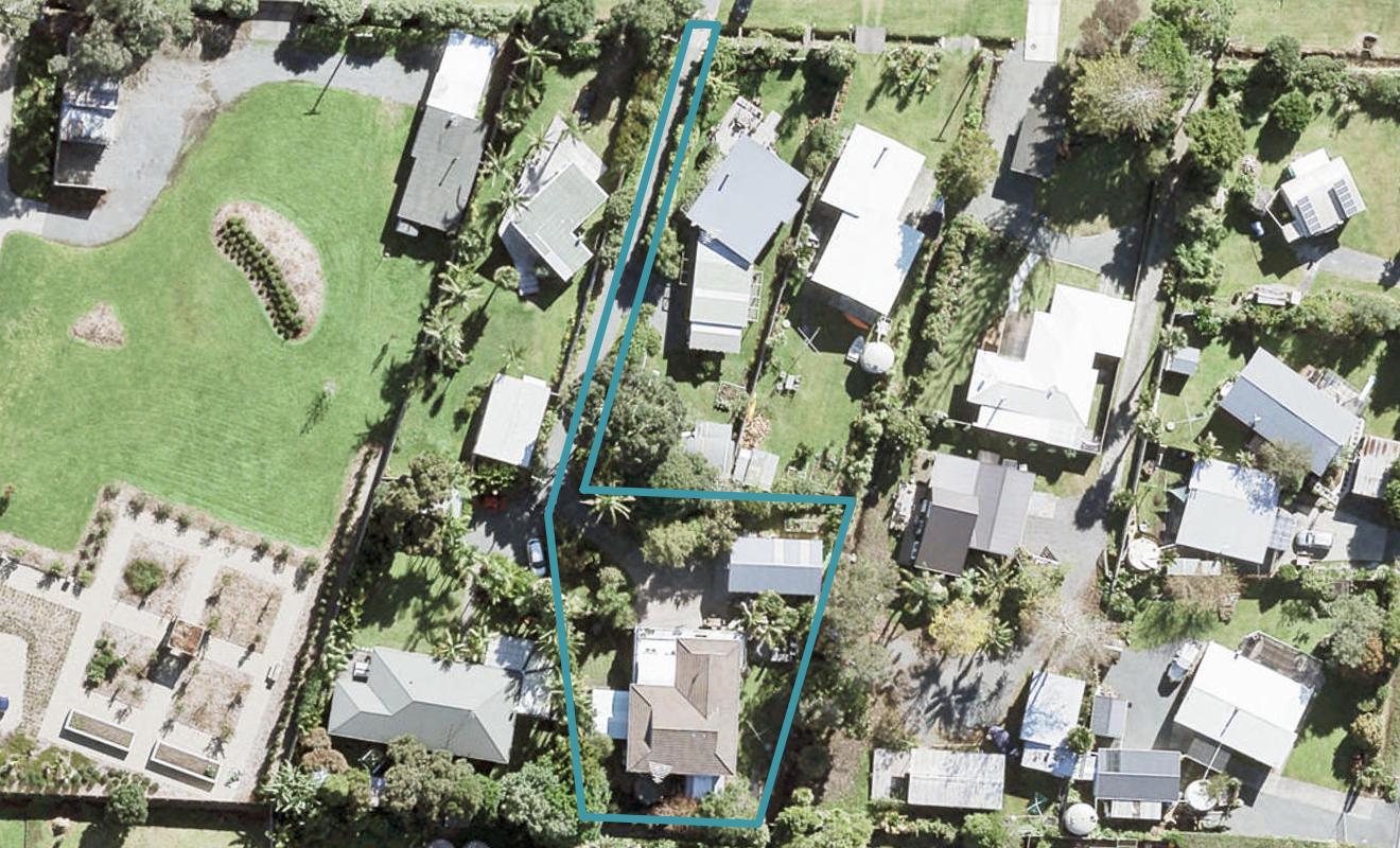 10 Riverside Drive, Warkworth - Carousel 1