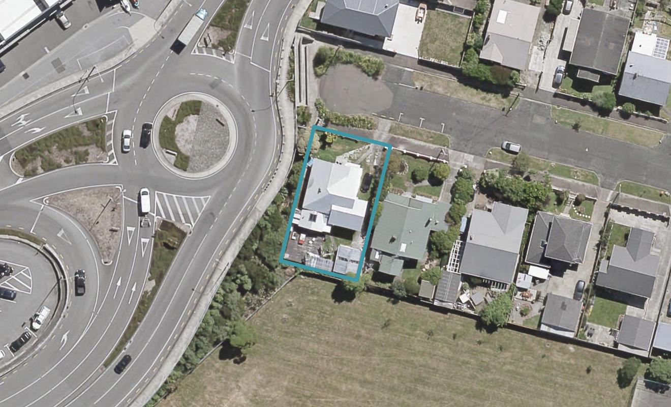 4 Hume Street, Alicetown, Lower Hutt - Carousel 1