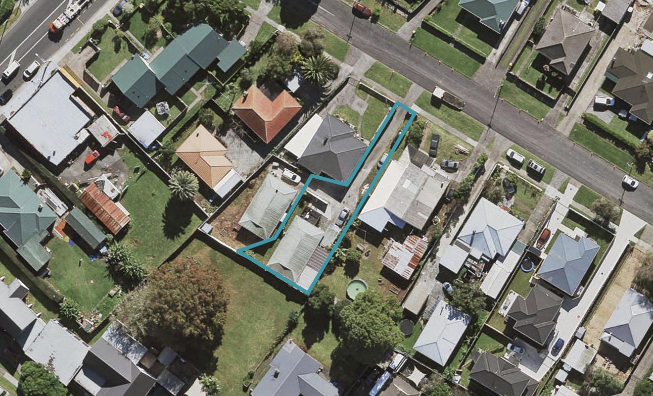 4B Viola Avenue, Mangere East, Auckland - Carousel 1