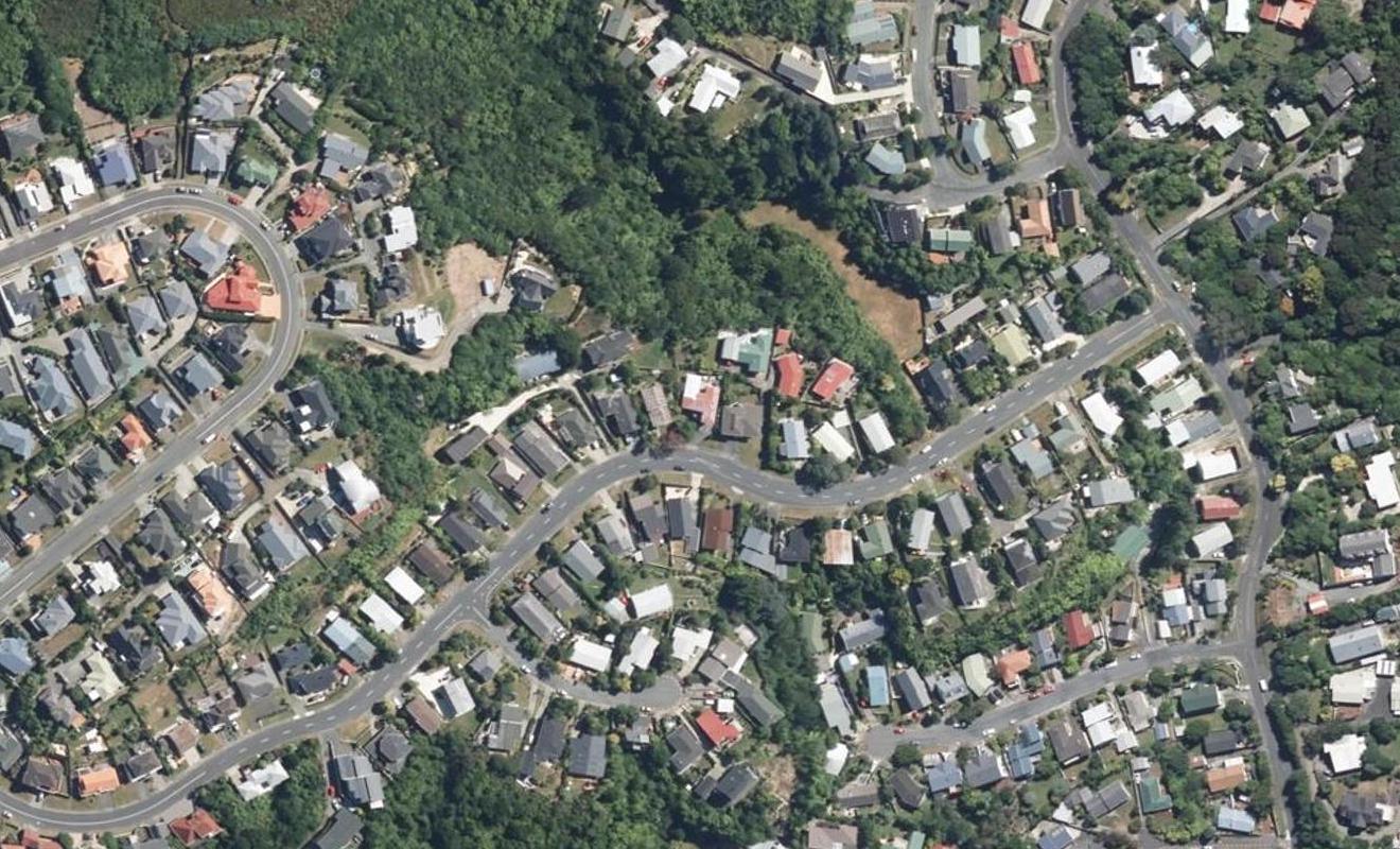 28 Redvers Drive, Belmont, Lower Hutt - Carousel 1