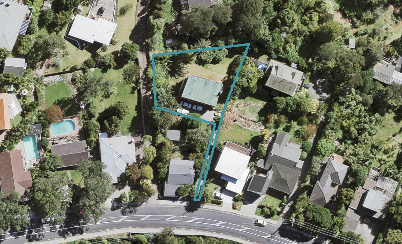 229A Golf Road, Titirangi, Auckland - Carousel 1