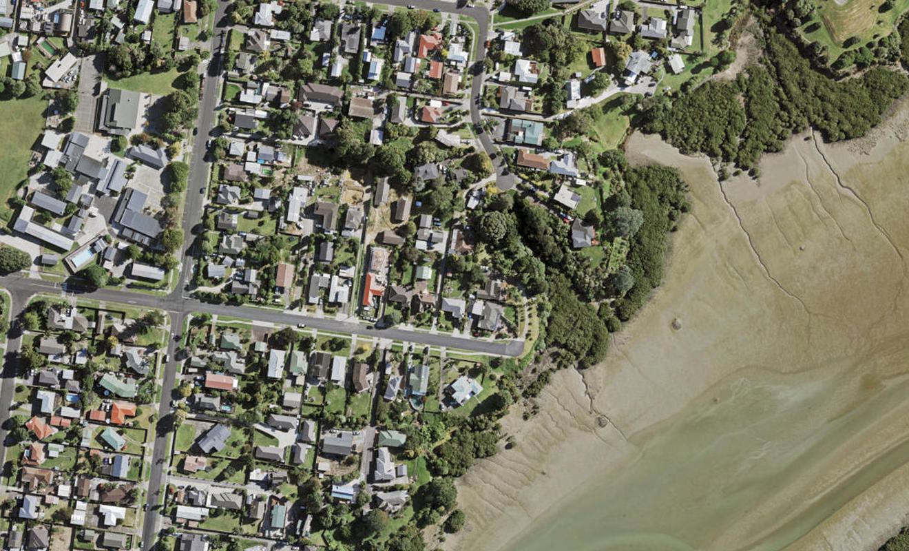 40E Estuary Road, Weymouth, Auckland - Carousel 1
