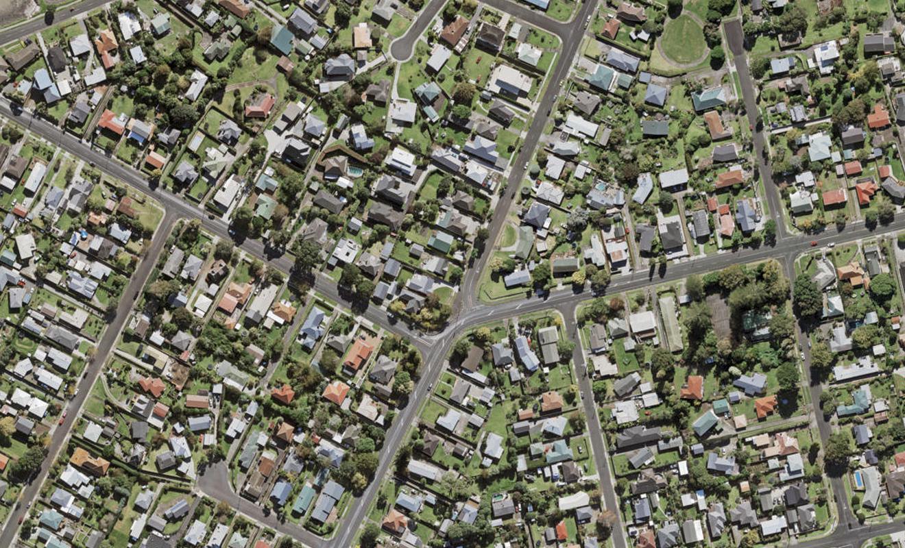 43 Shortt Avenue, Mangere Bridge, Auckland - Carousel 1