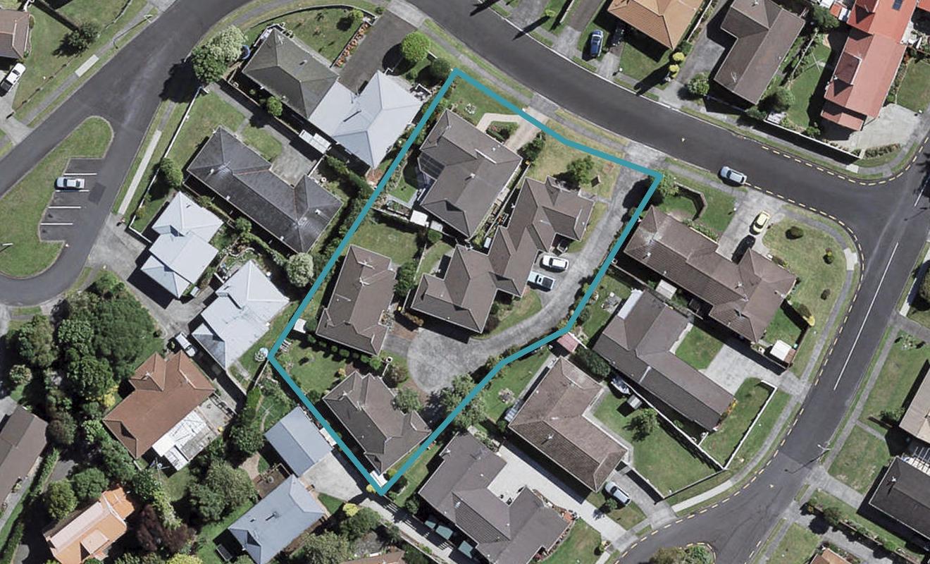 4/4 Churchill Terrace, Waiuku, Auckland - Carousel 1