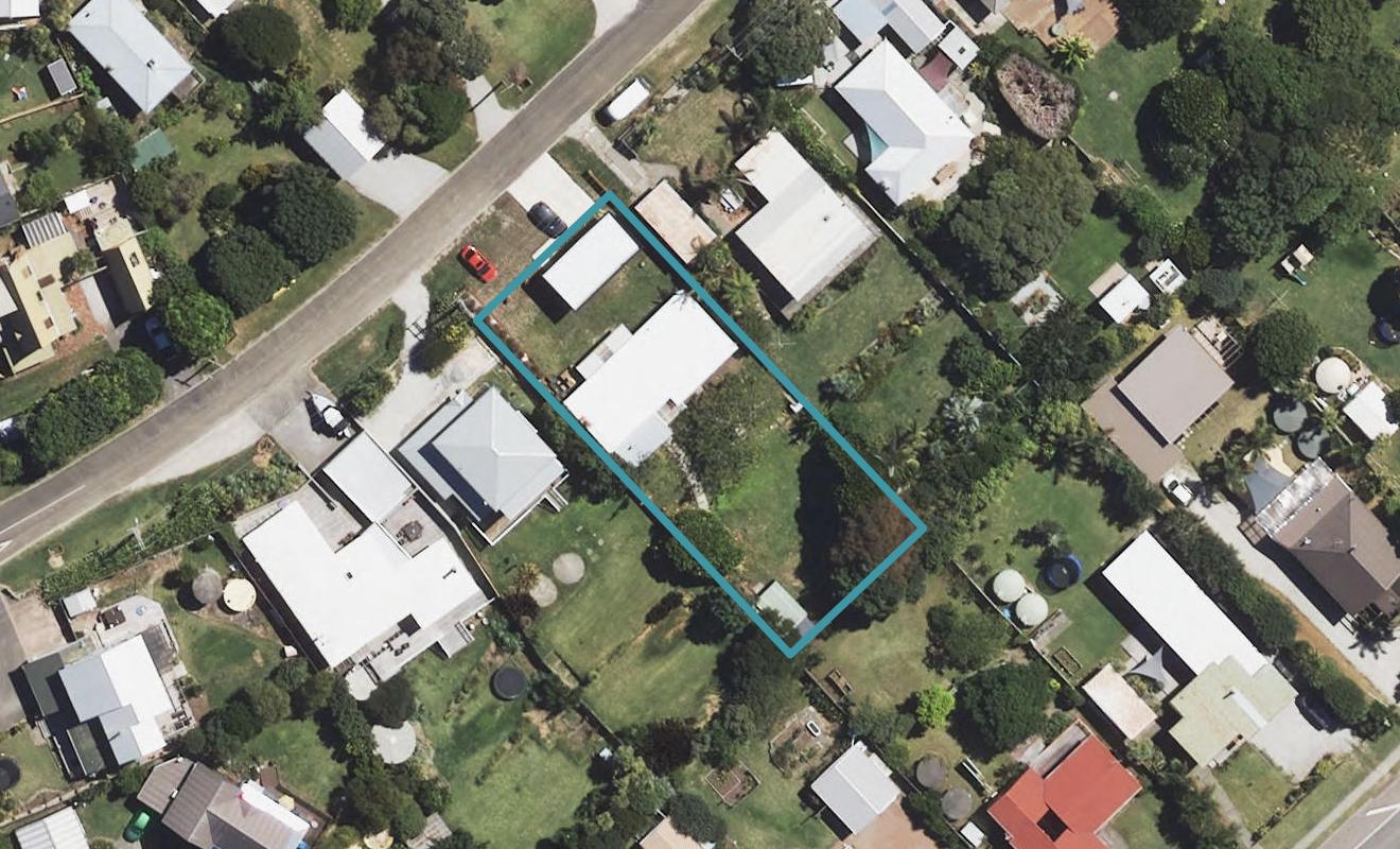 17 Douglas Street, Okitu, Gisborne - Carousel 1