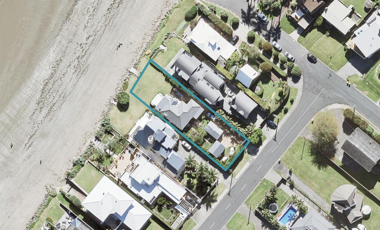 100 Tindalls Bay Road, Tindalls Beach, Whangaparaoa - Carousel 1