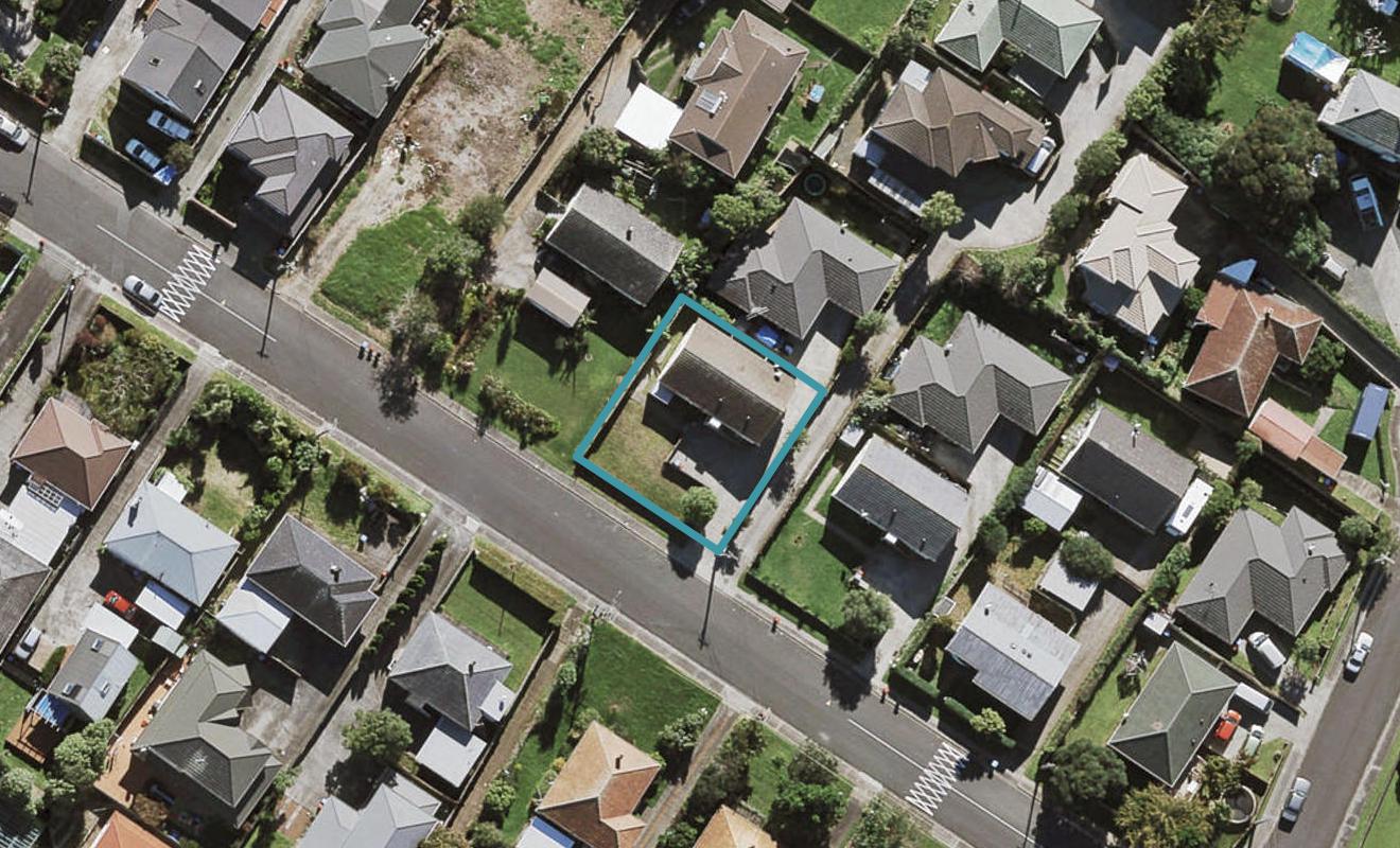 15A Haughey Avenue, Three Kings, Auckland - Carousel 1