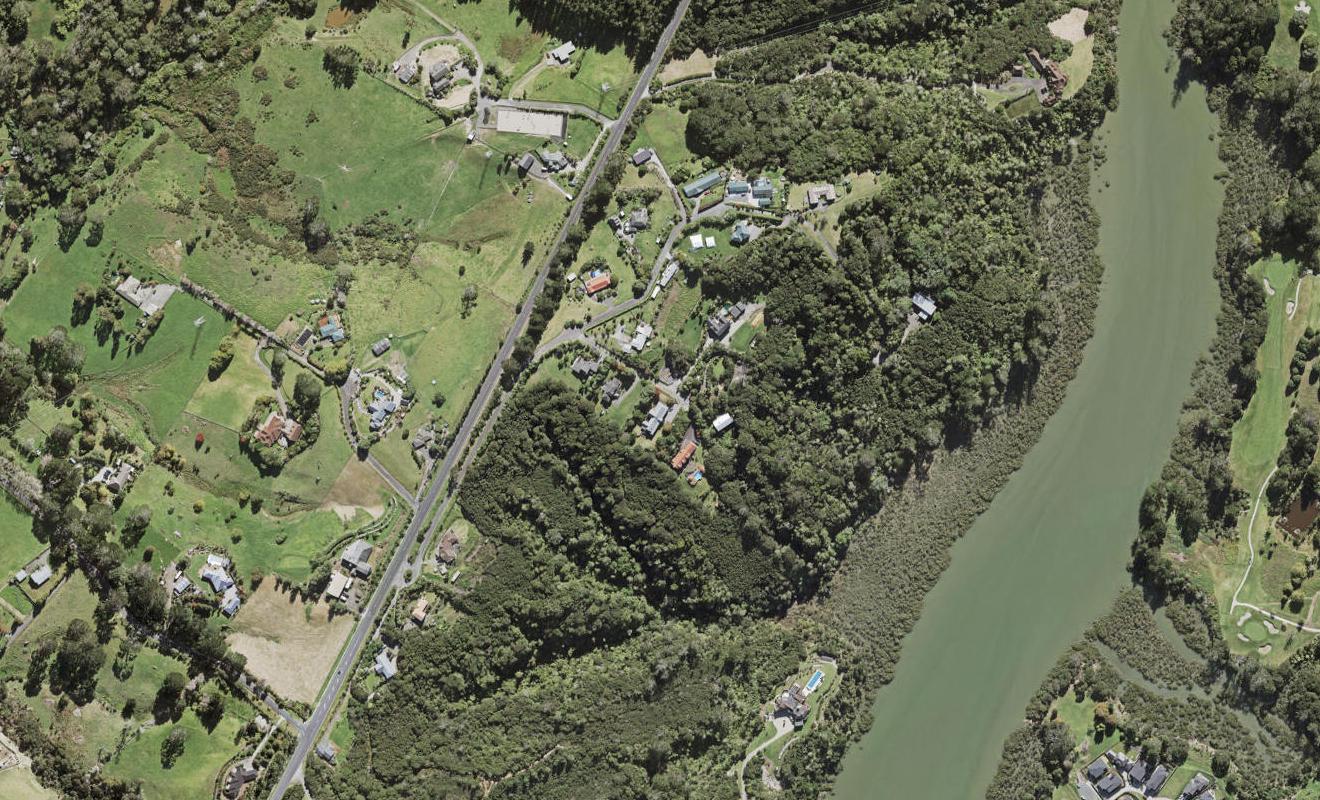 235 Paremoremo Road, Lucas Heights, Auckland - Carousel 1