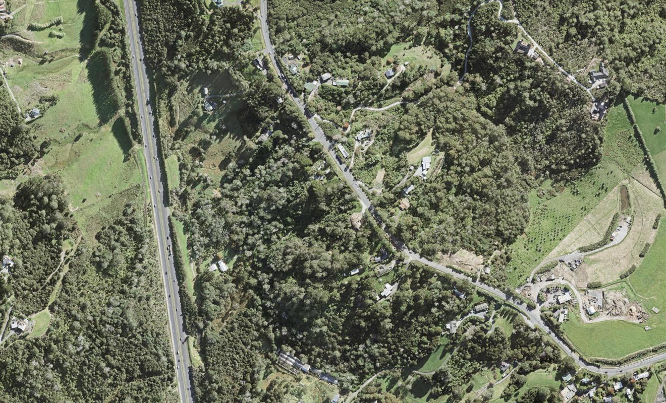 1226 East Coast Road, Albany - Carousel 1