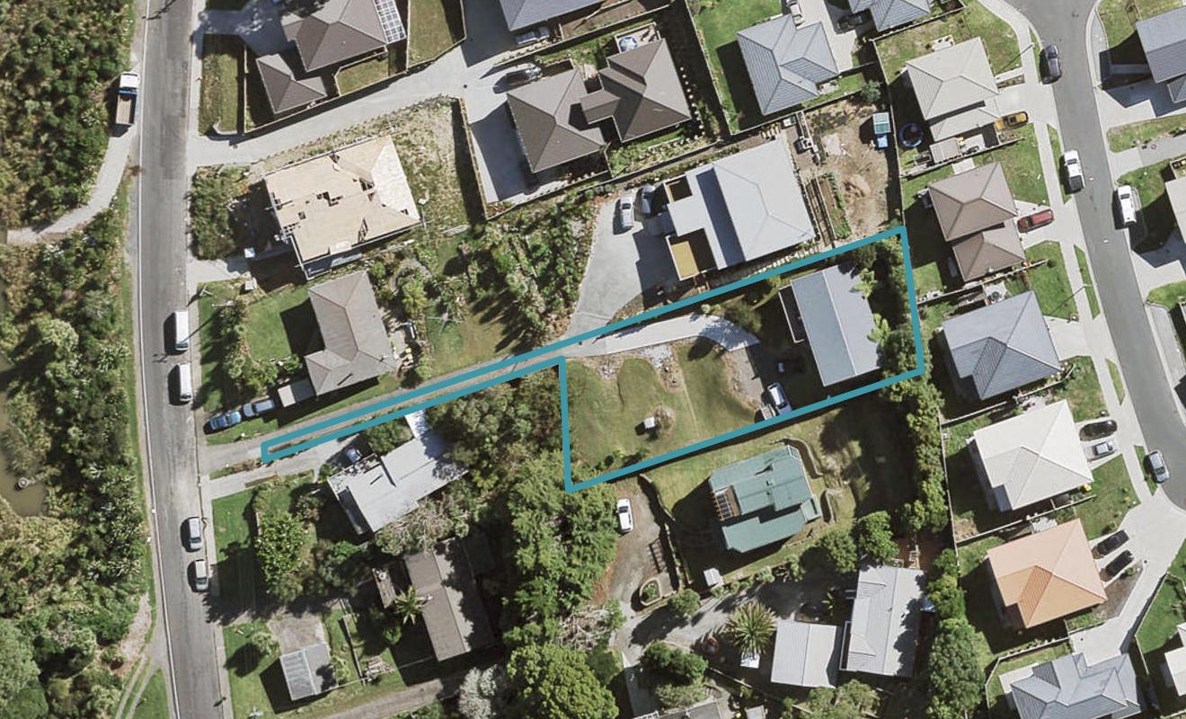 21B Rangeview Road, Sunnyvale, Auckland - Carousel 1