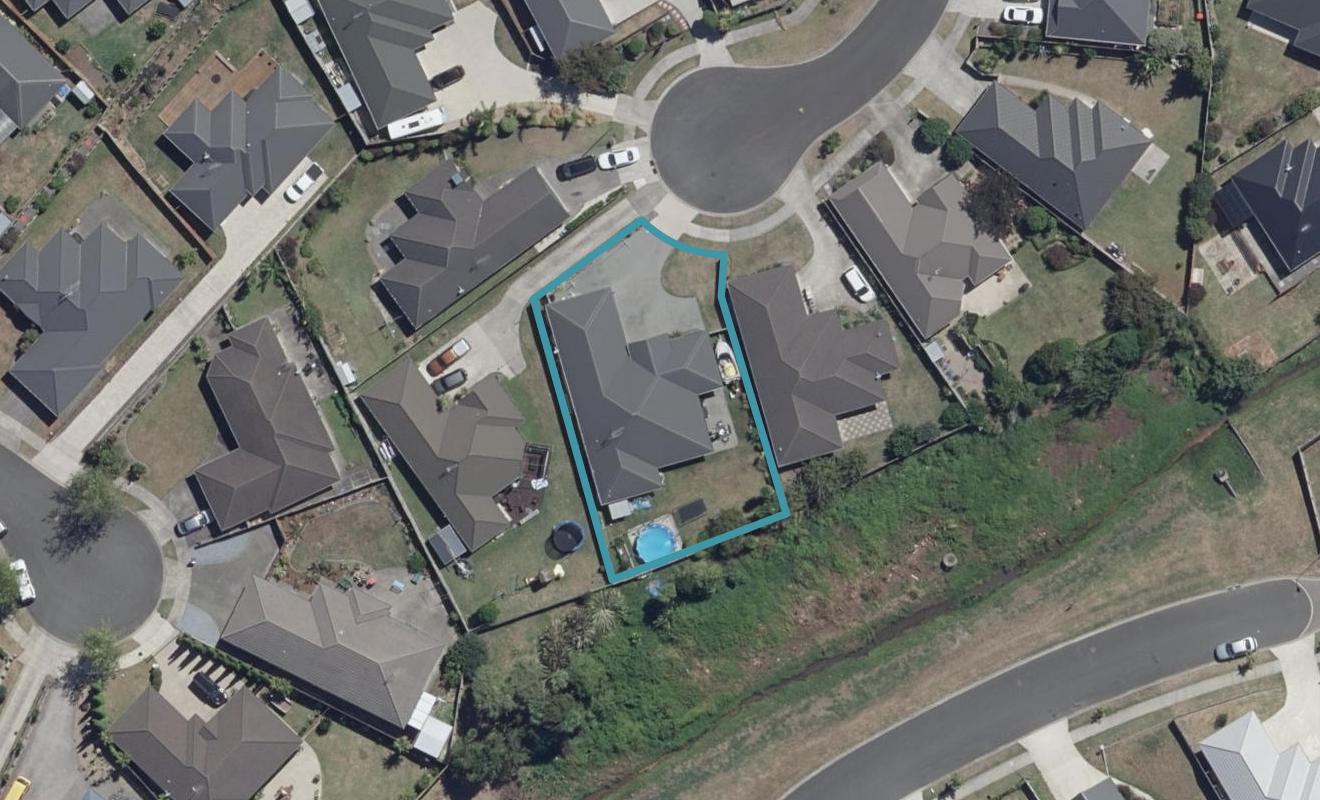13 Eliza Place, Grandview Heights, Hamilton - Carousel 1