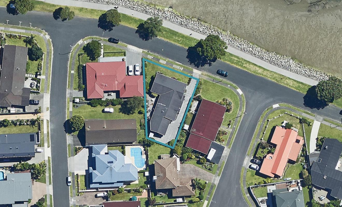 265 Beach Road, Matua, Tauranga - Carousel 1