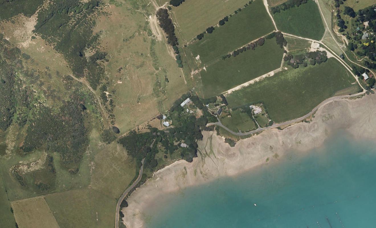 5810 Kenepuru Road, WAITARIA BAY - Carousel 1