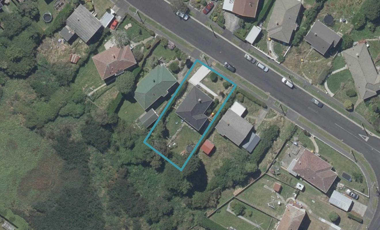 211 Burt Street, Wakari, Dunedin - Carousel 1