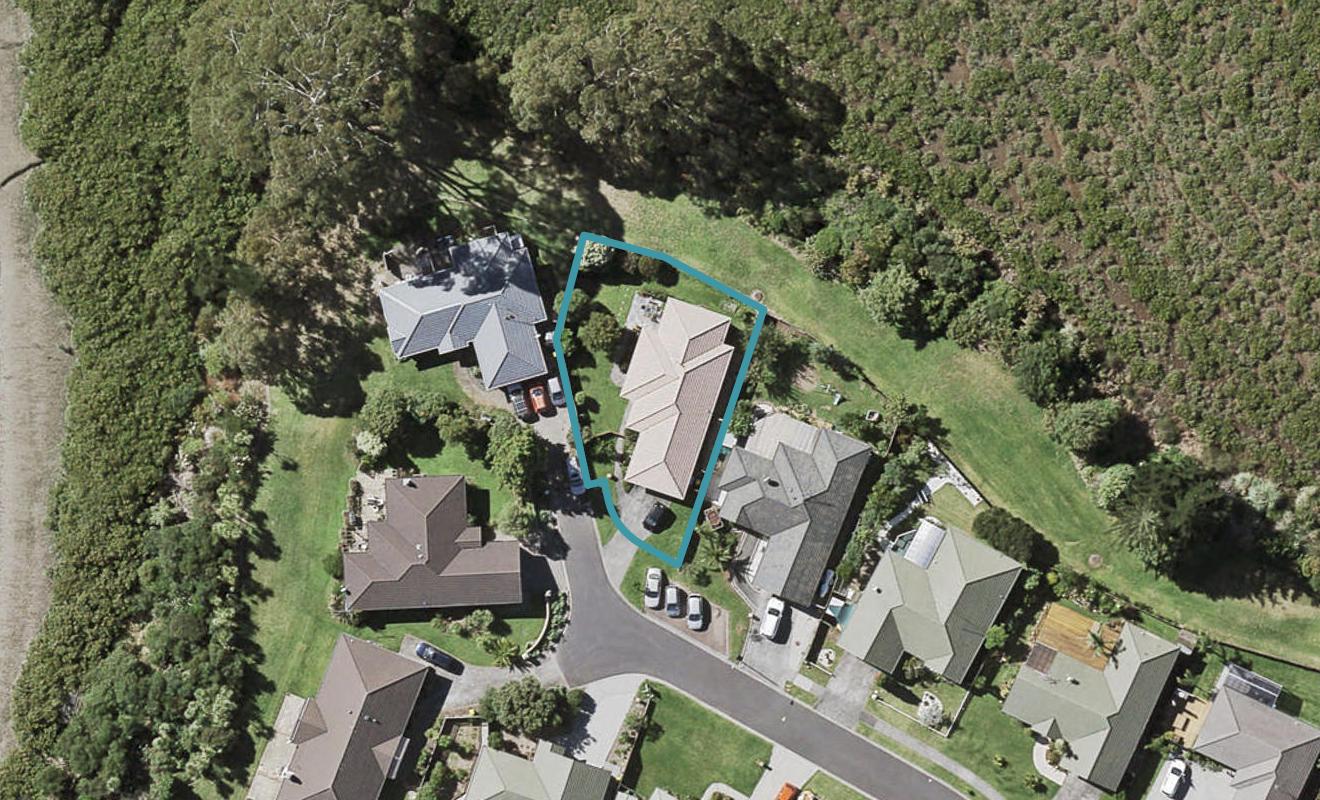 13 Kalgan Place, Burswood, Auckland - Carousel 1