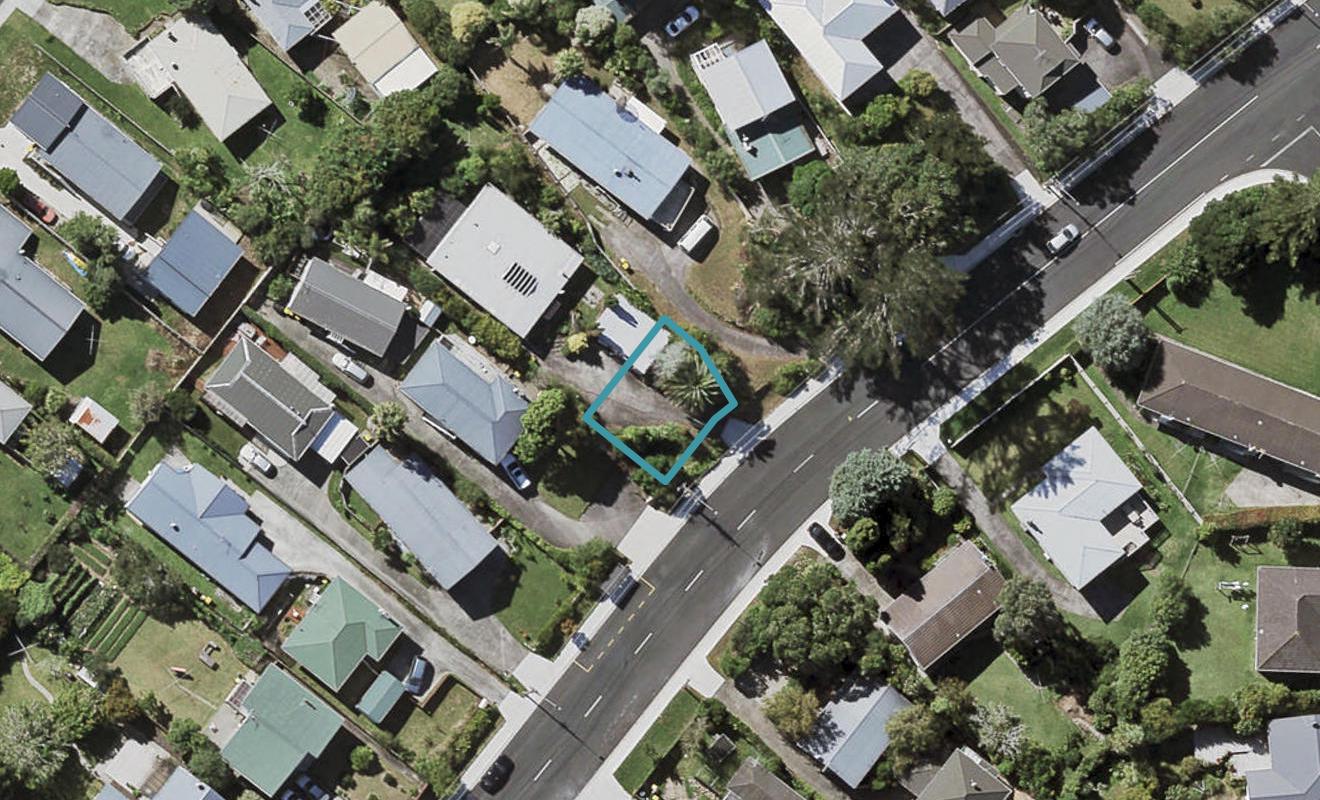 72A Sunnynook Road, Sunnynook, Auckland - Carousel 1