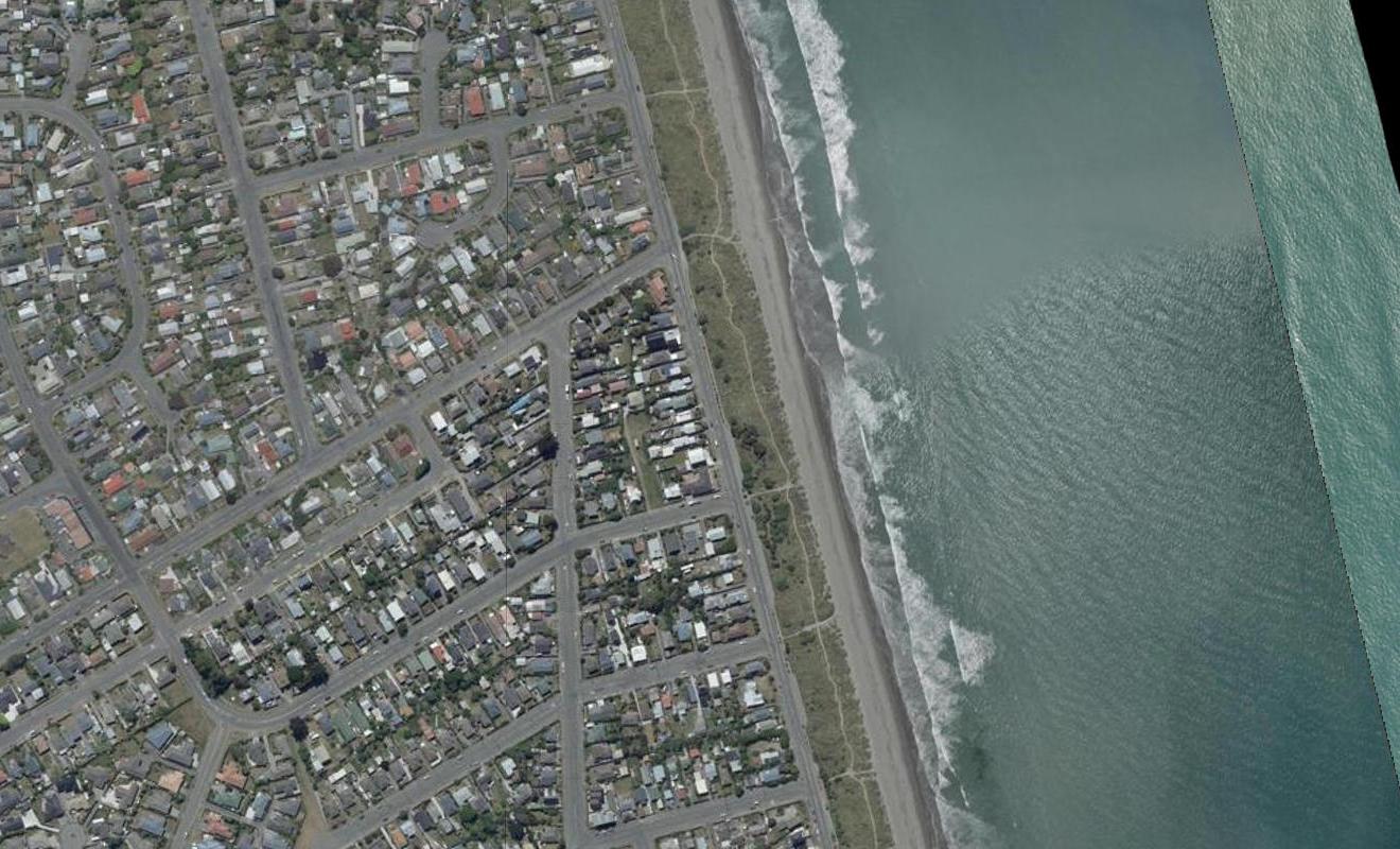40 Marine Parade, North New Brighton, Christchurch - Carousel 1