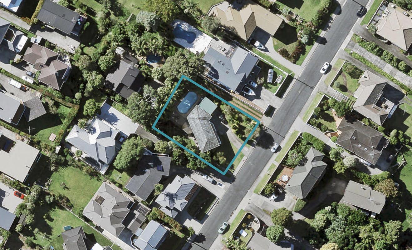 17 Alexander Street, Cockle Bay, Auckland - Carousel 1