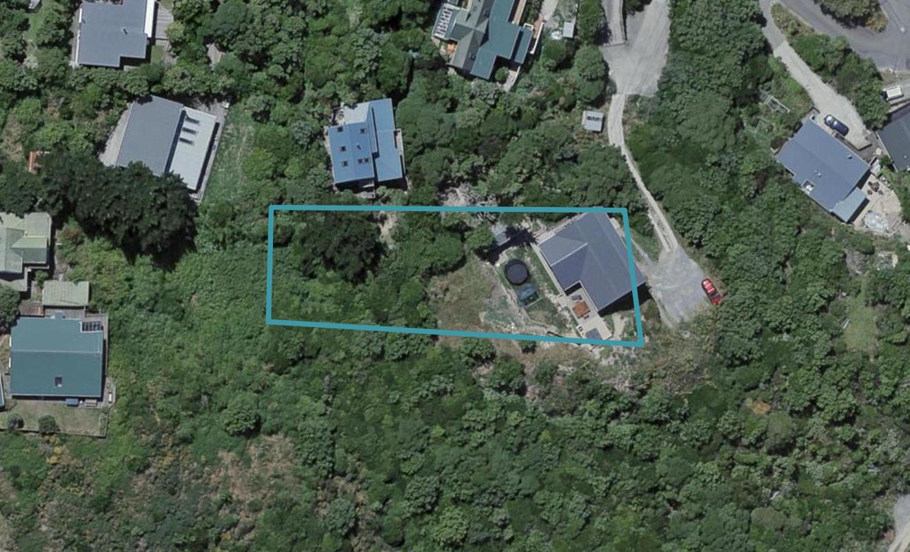 33 Cave Road, Houghton Bay, Wellington - Carousel 1