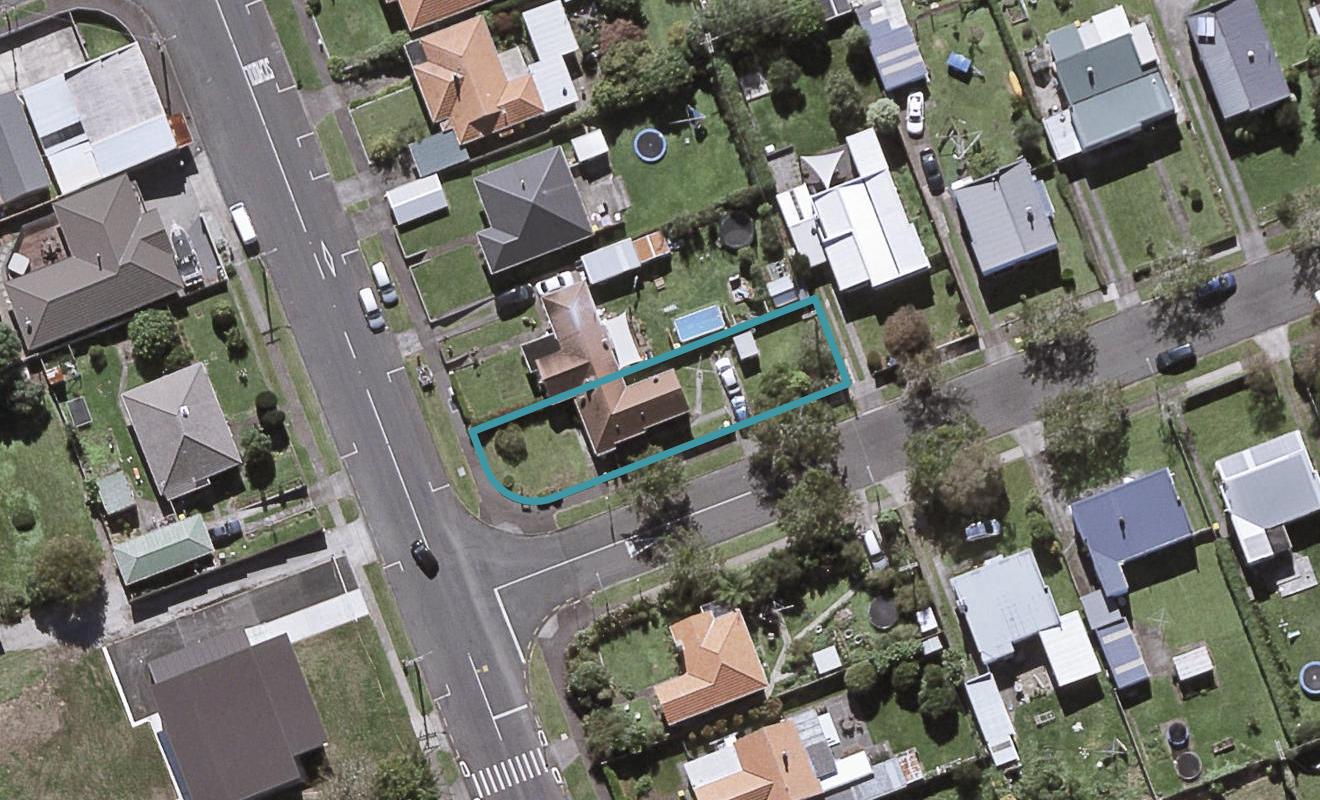 1 Exeter Street, Brooklands, New Plymouth - Carousel 1