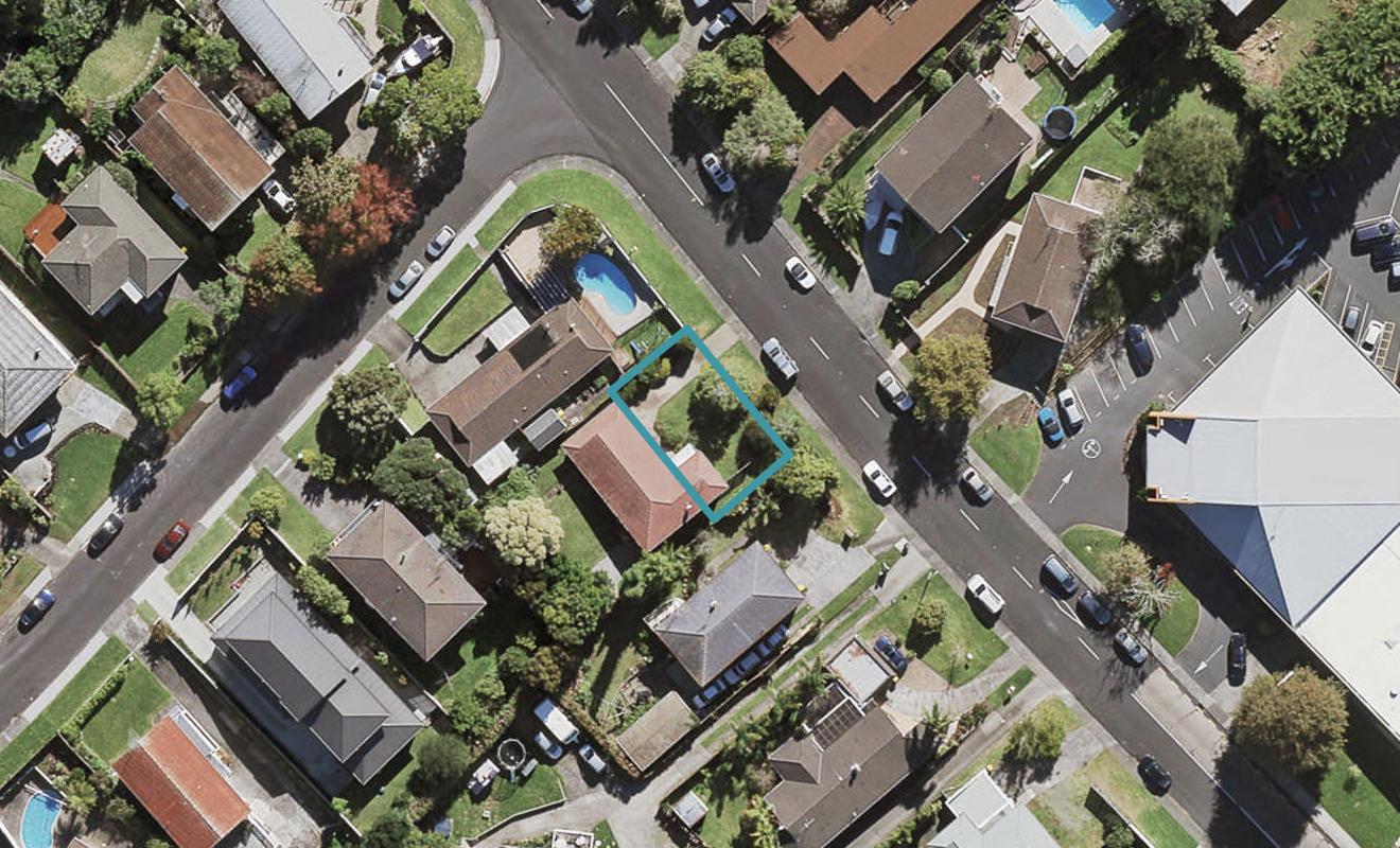 72A Eban Avenue, Hillcrest, Auckland - Carousel 1