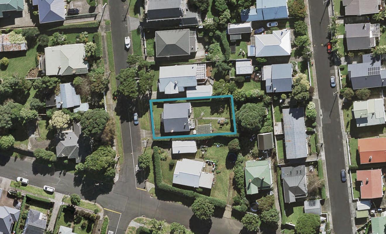 53 Cameron Street, Onehunga, Auckland - Carousel 1