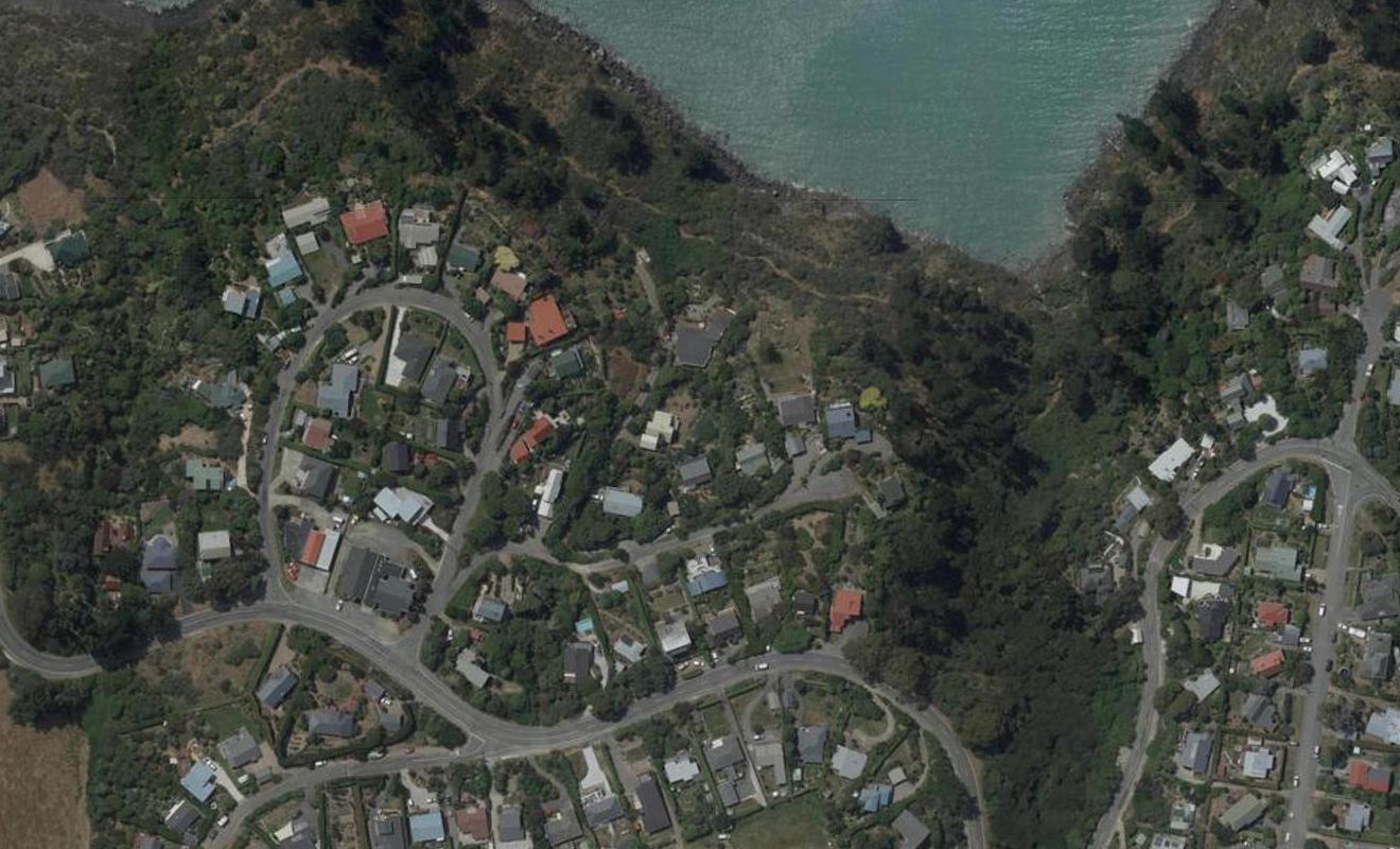 2B Marama Terrace, Diamond Harbour, Lyttelton - Carousel 1