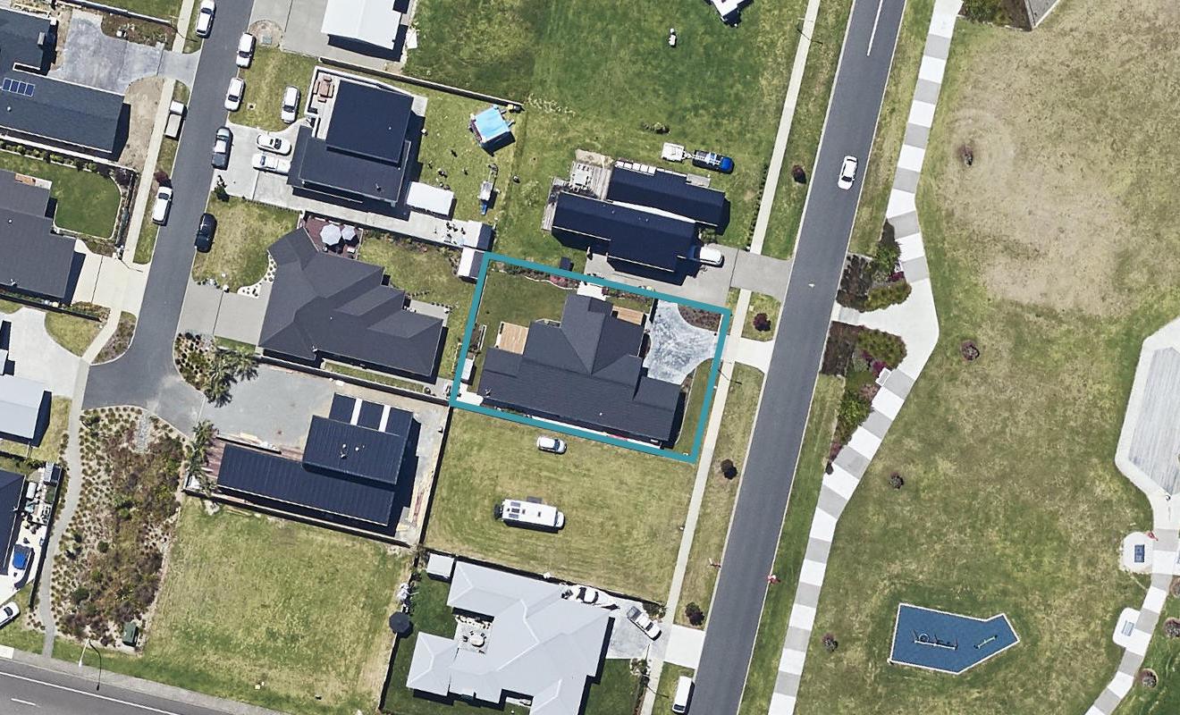 5 Charles Street, Ohope, Ohope - Carousel 1