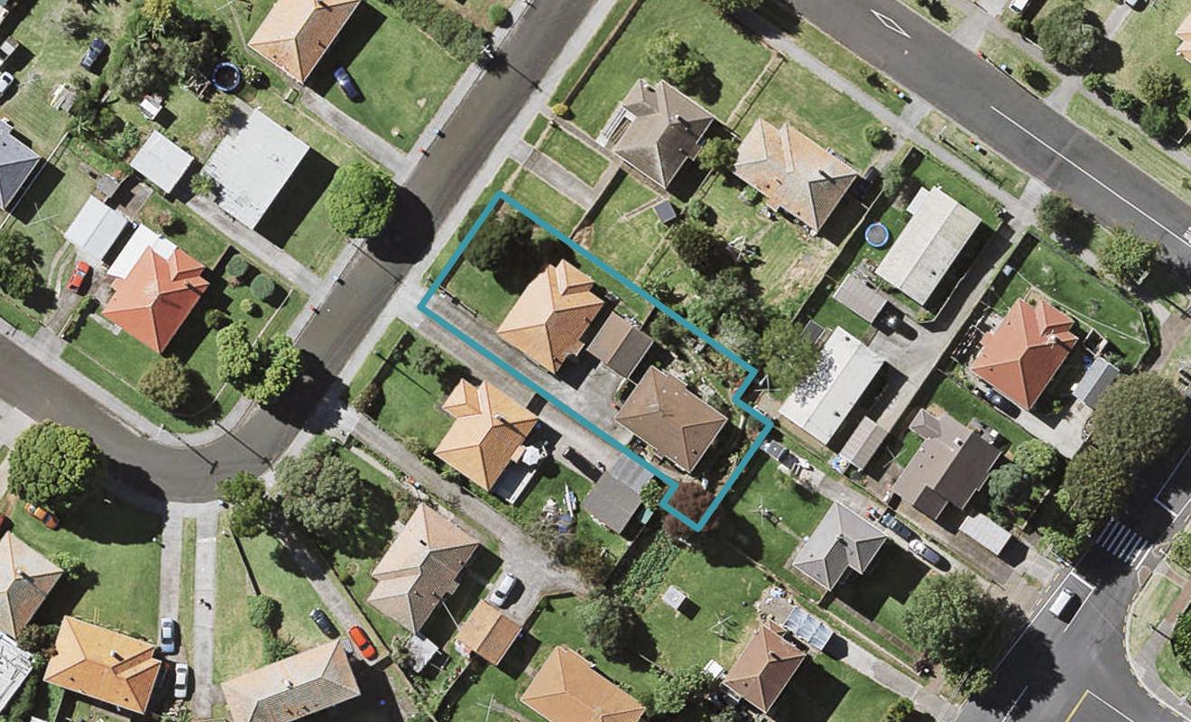 32A Ngarimu Road, Panmure, Auckland - Carousel 1