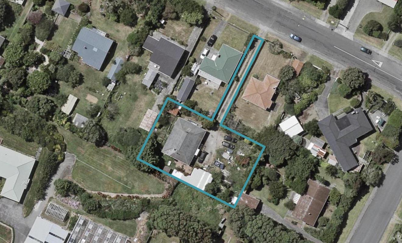 31 Manuka Street, Otaki Beach, Otaki - Carousel 1