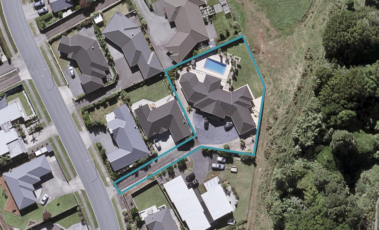 4B Montrose Place, Highlands Park, New Plymouth - Carousel 1